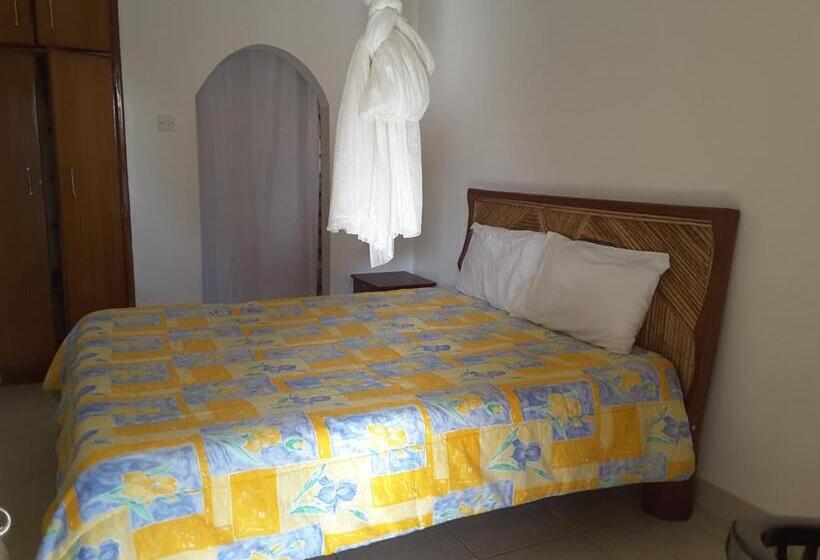 تختخواب و صبحانه Brownstone Country Home