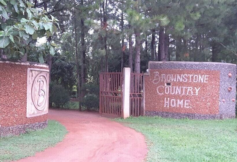 تختخواب و صبحانه Brownstone Country Home