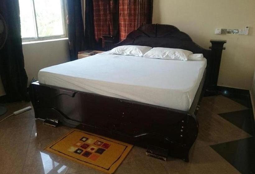 تختخواب و صبحانه Itetemia Royal Inn