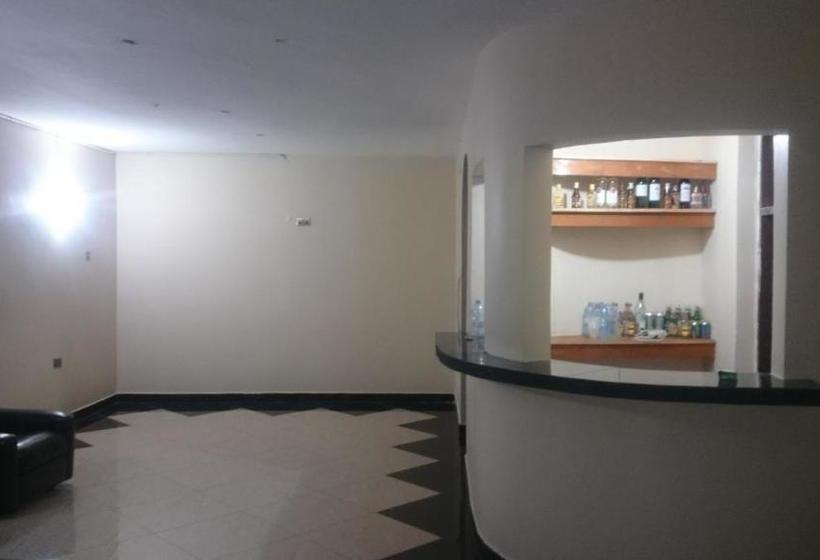 تختخواب و صبحانه Itetemia Royal Inn