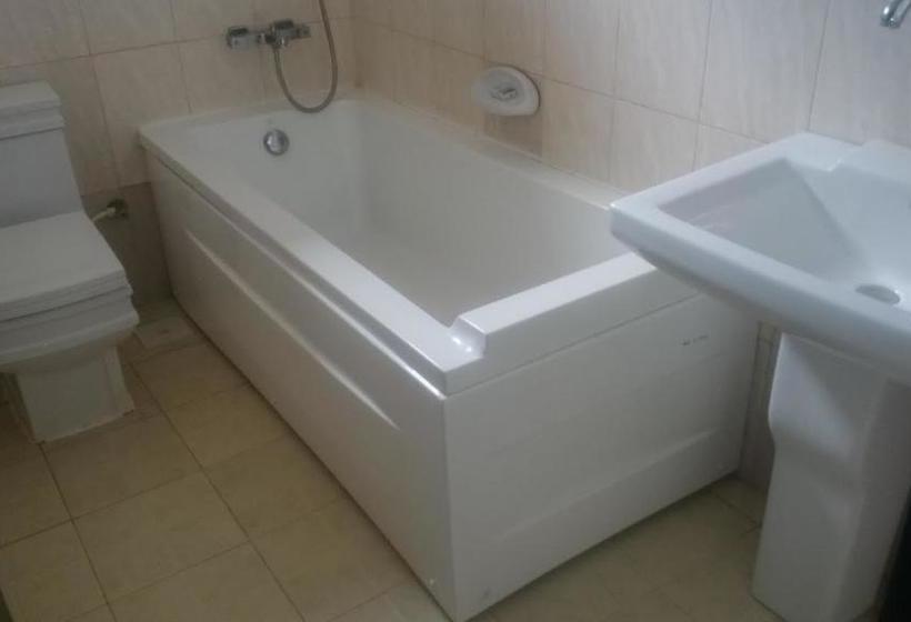 تختخواب و صبحانه Itetemia Royal Inn