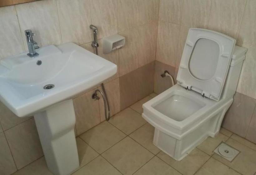 تختخواب و صبحانه Itetemia Royal Inn