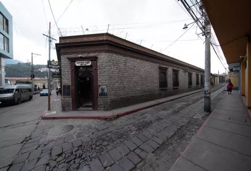 هتل Villa De Don Andrés
