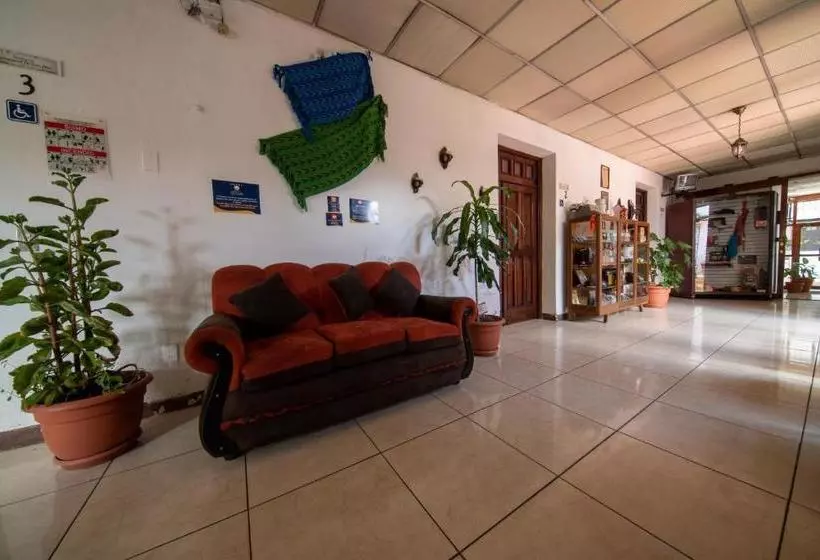 هتل Villa De Don Andrés