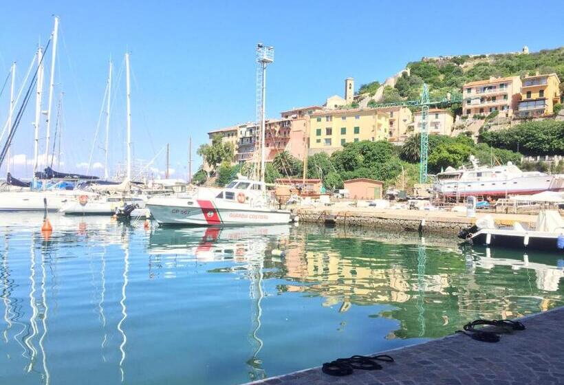 ホテル Conchiglia