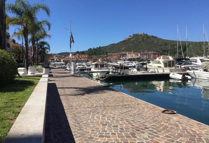 ホテル Conchiglia