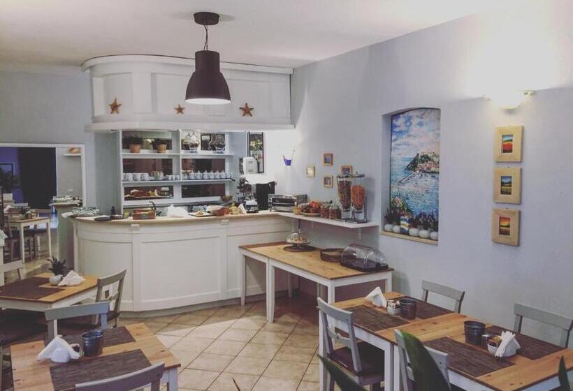 ホテル Conchiglia