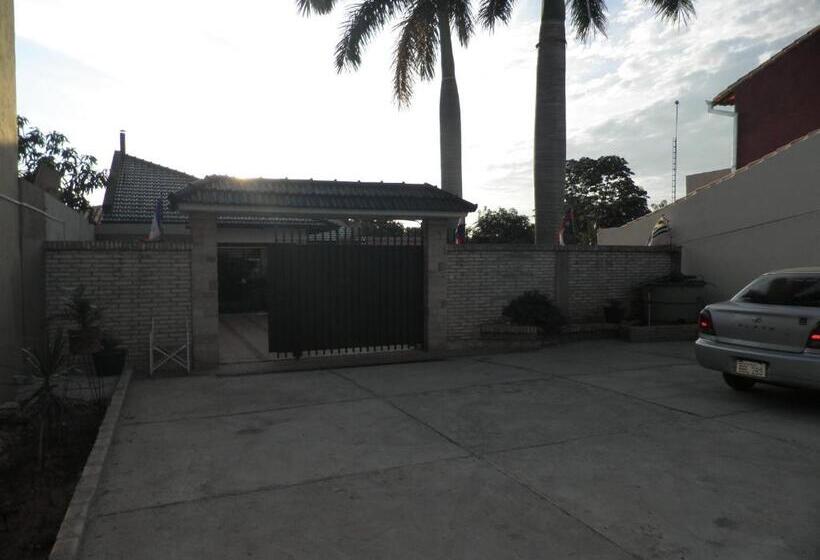 هتل Las Residentas