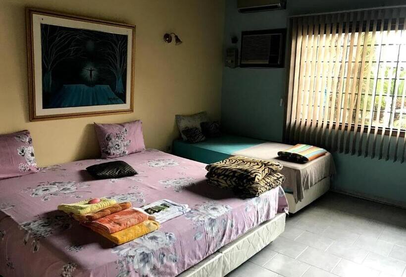 هتل Las Residentas