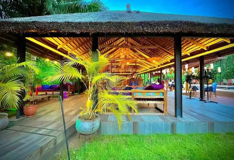 هتل Le Patio