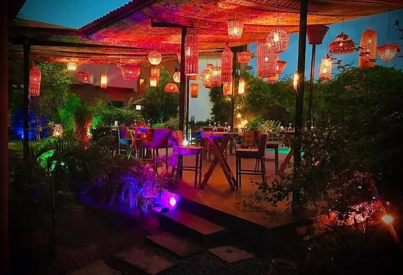 هتل Le Patio