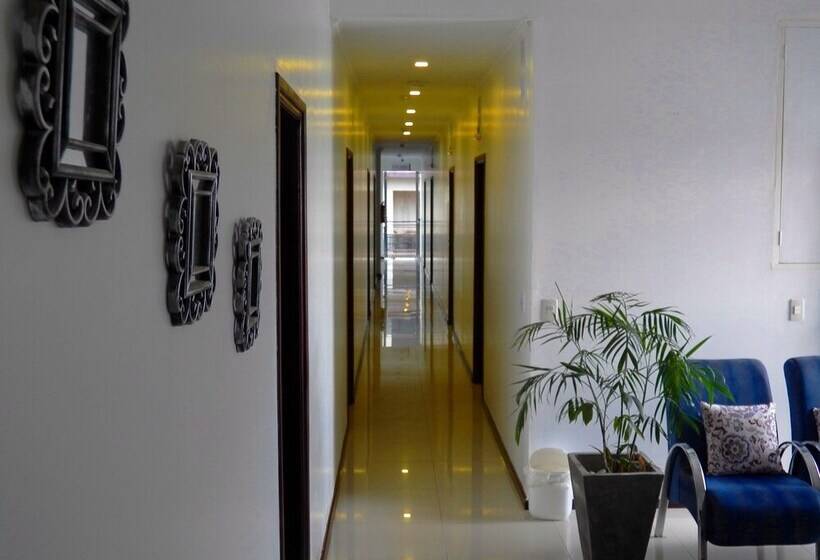 هتل Puesta Del Sol