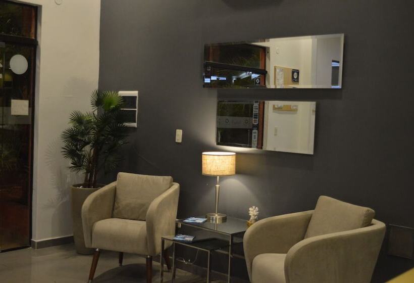 هتل Puesta Del Sol