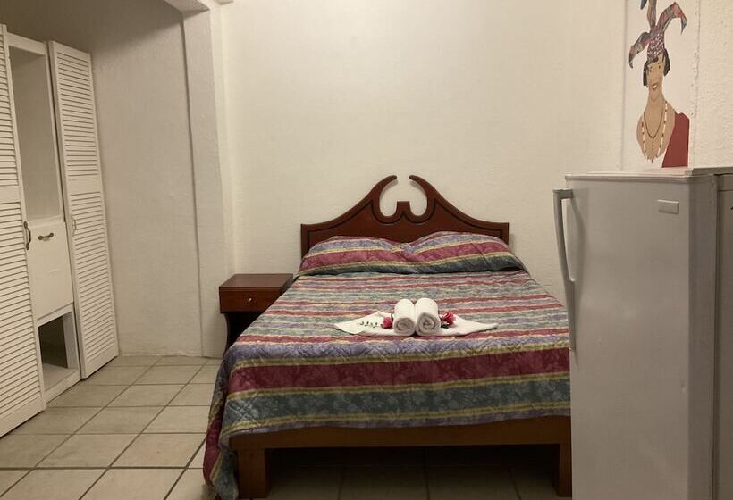 هتل Stephanie S Apartments Ltd