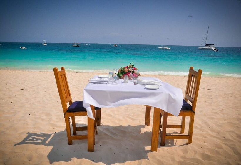 فندق Sunset Kendwa Beach