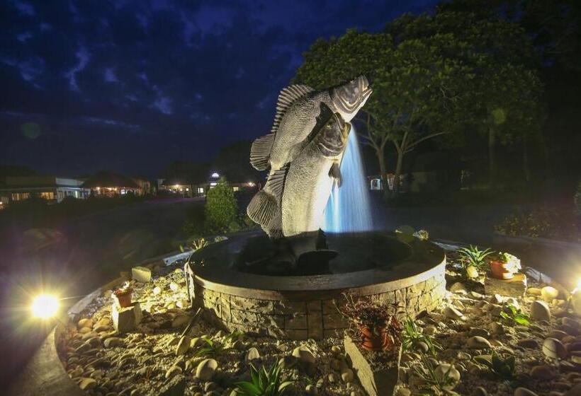 هتل Victoria Forest Resort