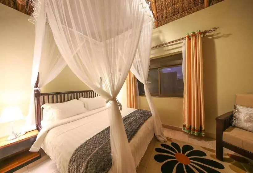 هتل Victoria Forest Resort