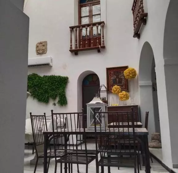 Hostel Mayflowers