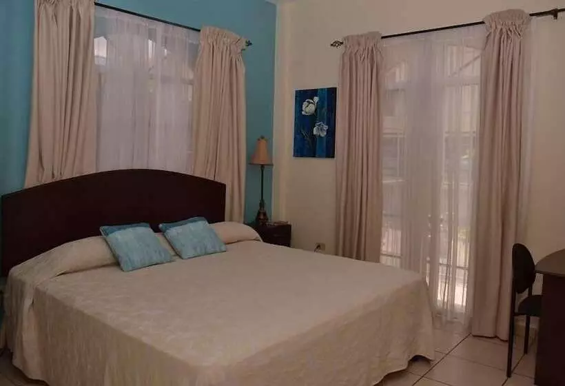 اقامتگاه Boutique San Juan