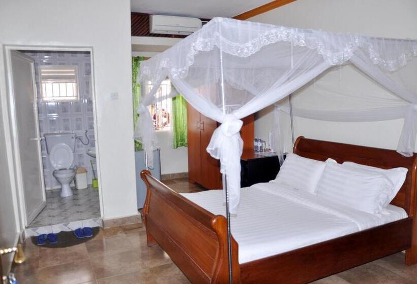 Sandton Hotel Kasese