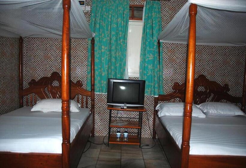 Sandton Hotel Kasese