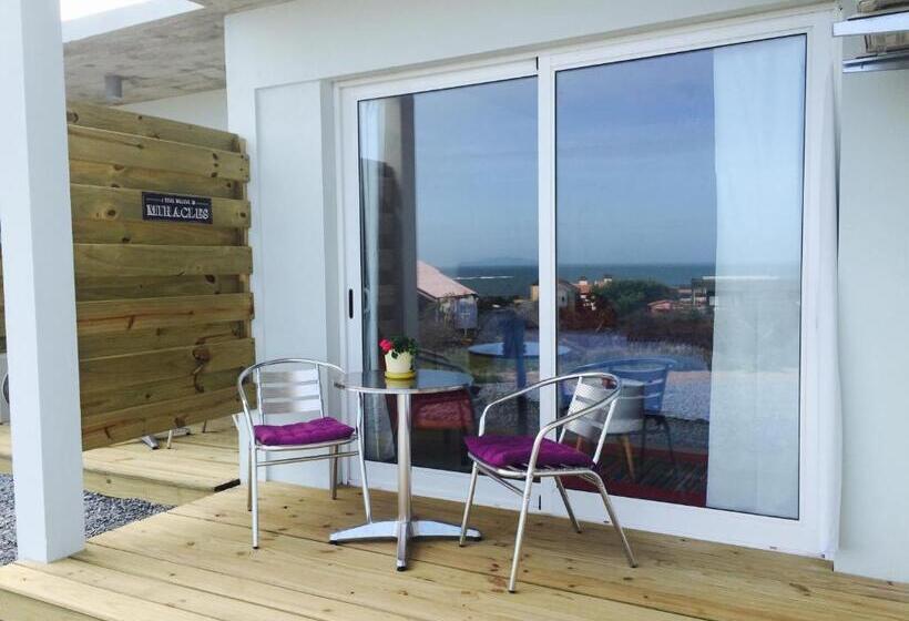 Unique Hotel & Suites