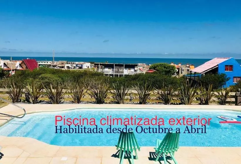 Unique Hotel & Suites