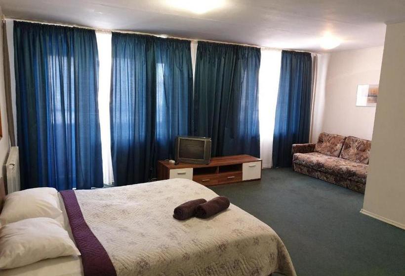 تختخواب و صبحانه Mini Hotel Vesna