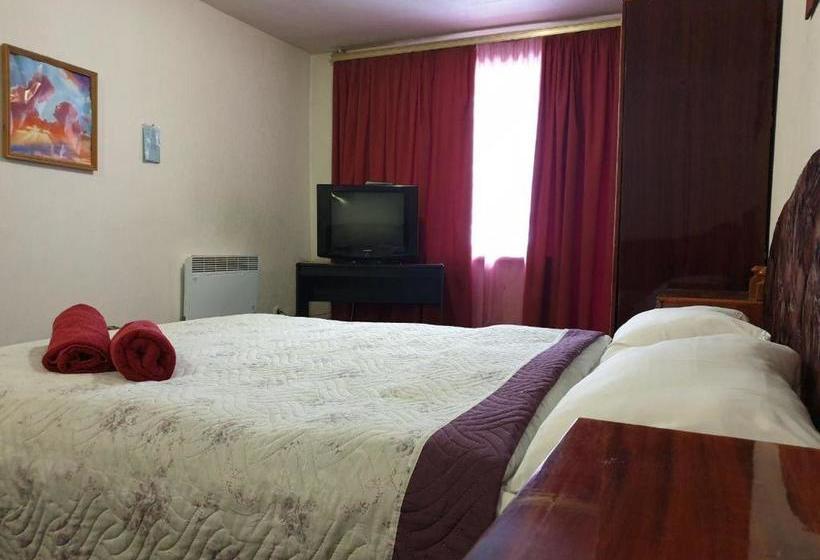 تختخواب و صبحانه Mini Hotel Vesna