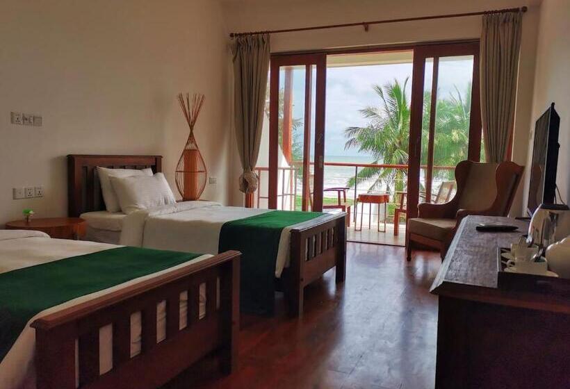 Cardamon Hotel Nilaveli