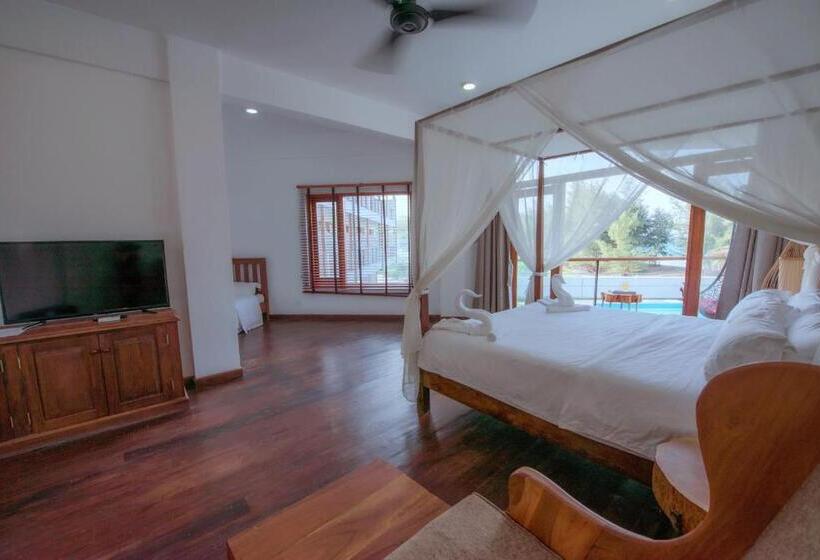 Cardamon Hotel Nilaveli