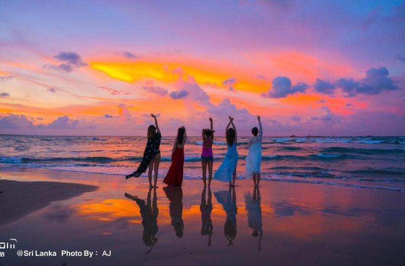 Cardamon Hotel Nilaveli