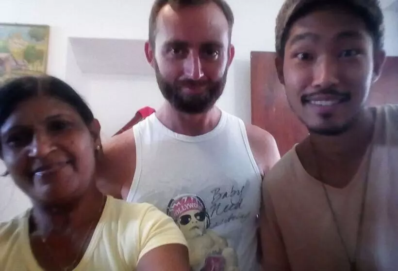 Hikka Beach Monkey Hostel
