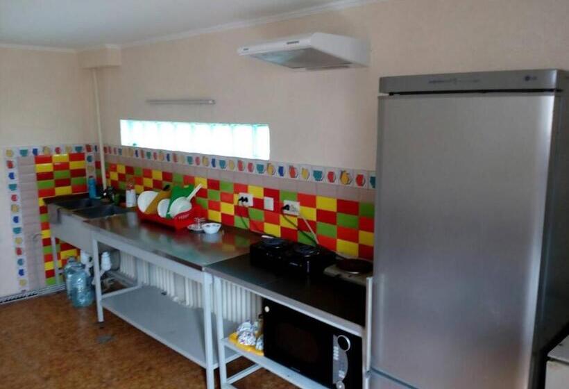 Hostel Mnogoborets F. Klub