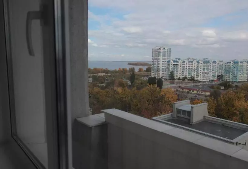 Hotel Dnipro