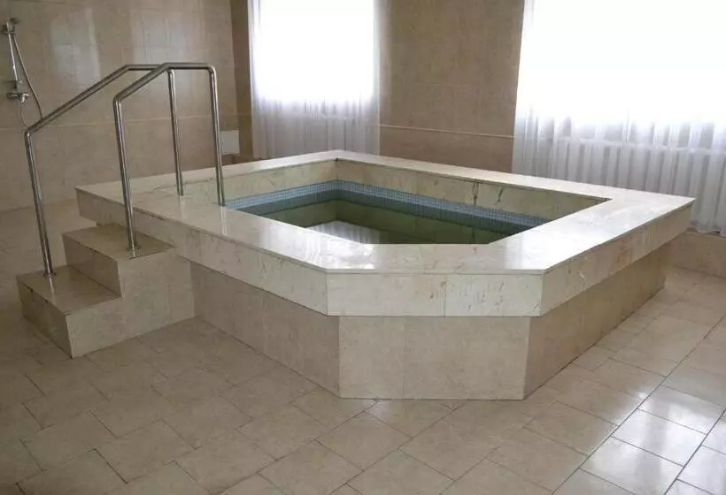 Hotel Dnipro