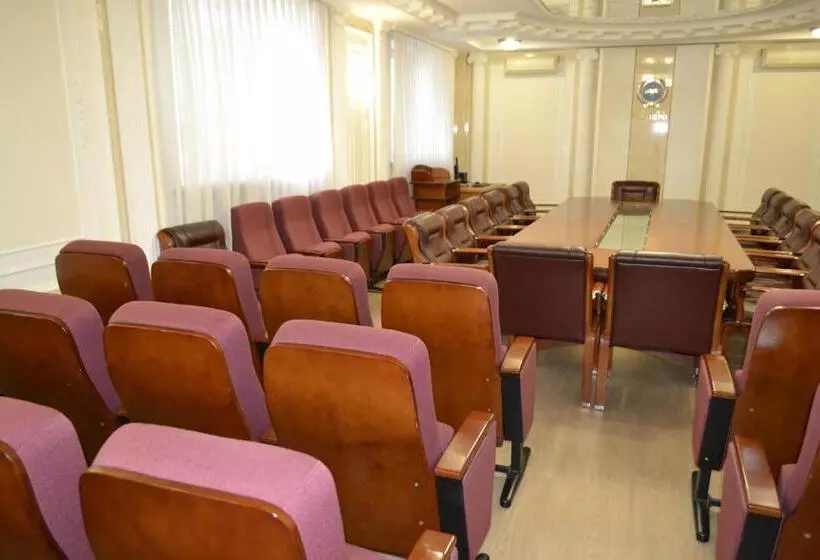 Hotel Dnipro