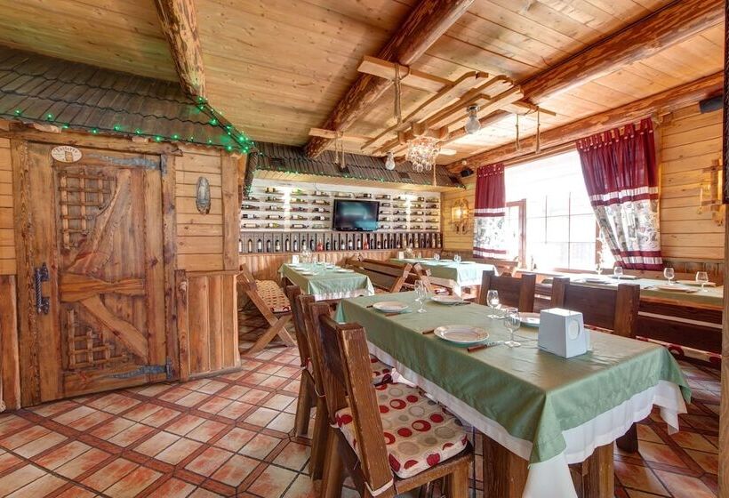 هتل F&b Spa Resort