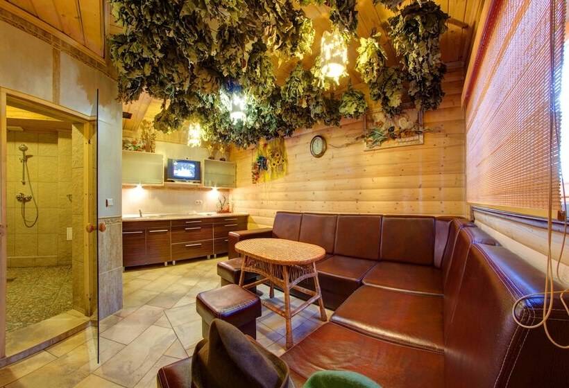 هتل F&b Spa Resort