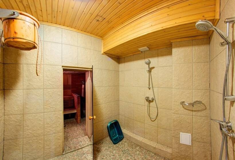 هتل F&b Spa Resort