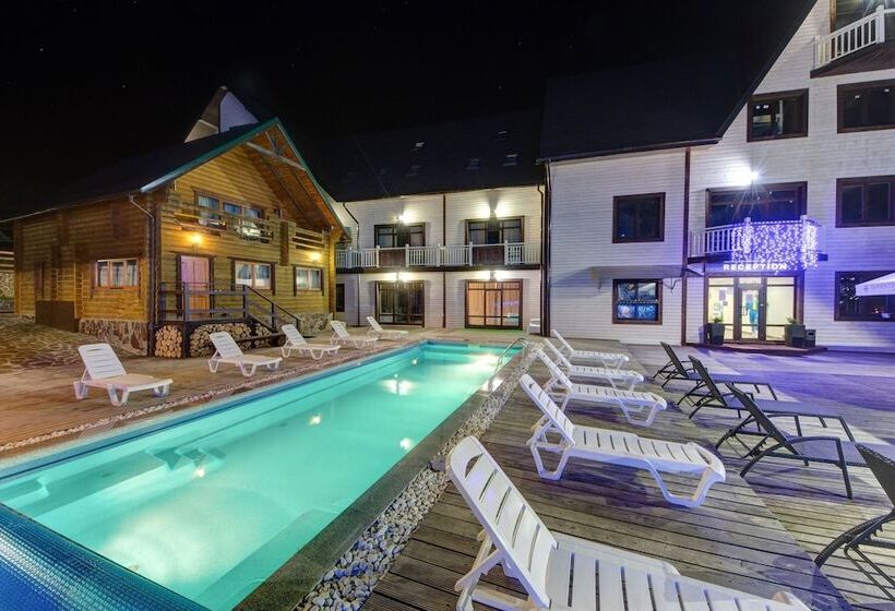 هتل F&b Spa Resort