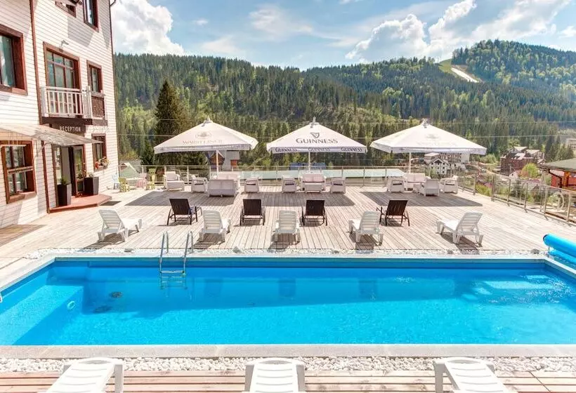 هتل F&b Spa Resort