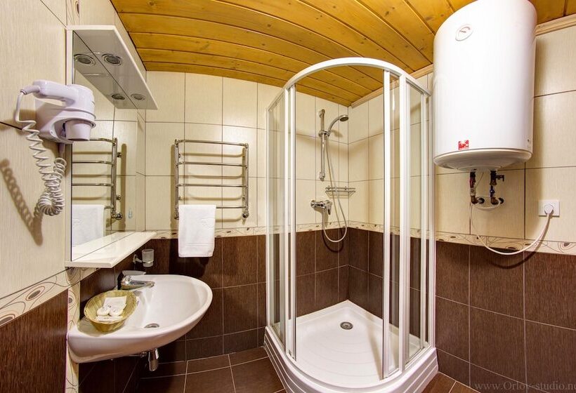 هتل F&b Spa Resort