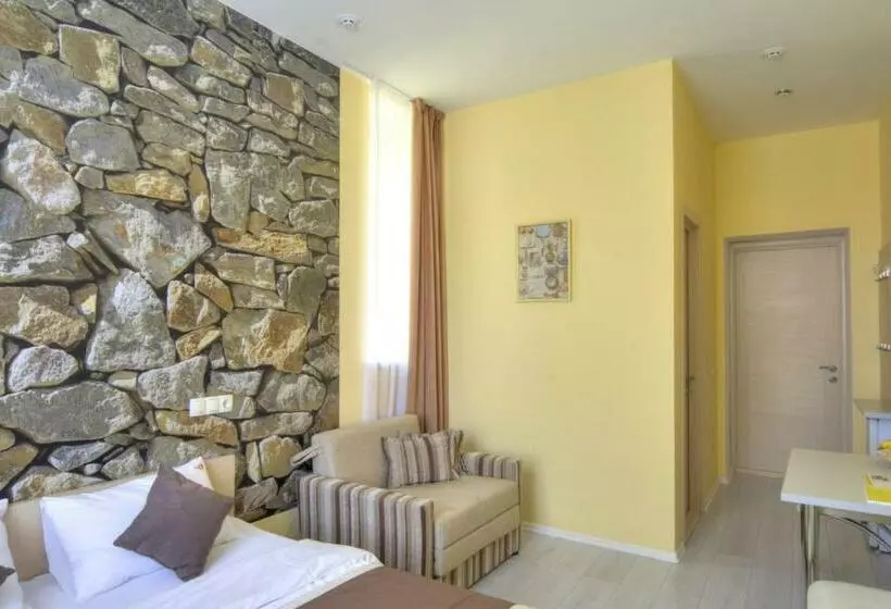Hotelli Fire Inn