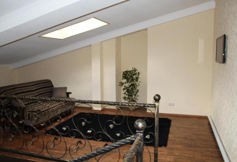 בית מלון כפרי Meduza