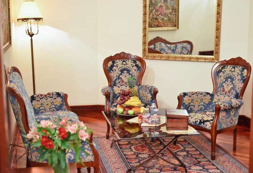 בית מלון כפרי Optima Collection Dnipro