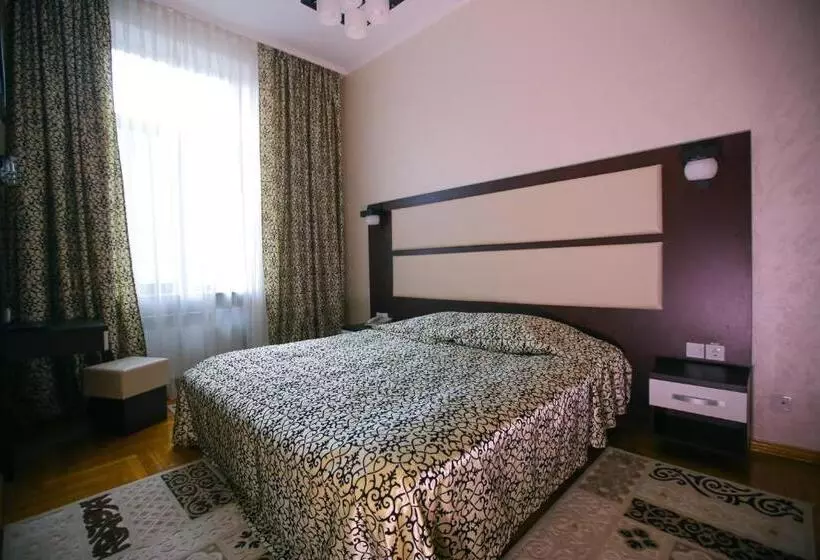 Hotel Star