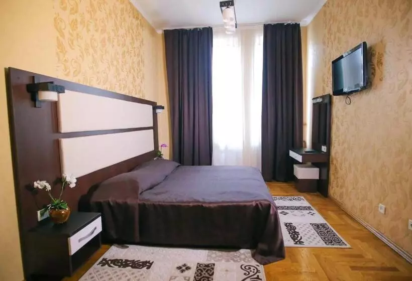 Hotel Star