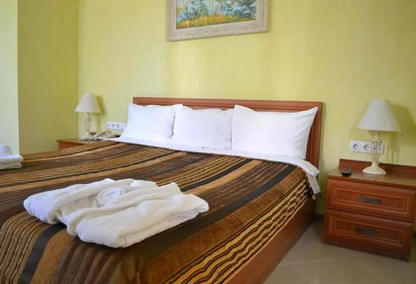 Hotel Strike