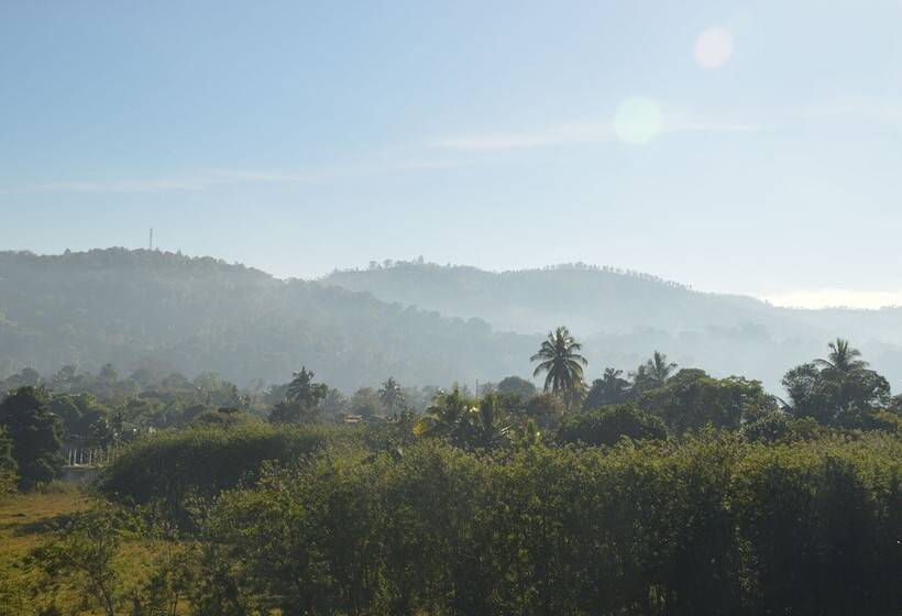 בית מלון כפרי Weligama Holiday Inn